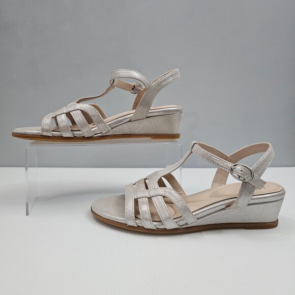 Sofft Scarlet Sandal Womens 8.5 Metallic Champagne Leather Strappy Wedge Comfort - Picture 2 of 16